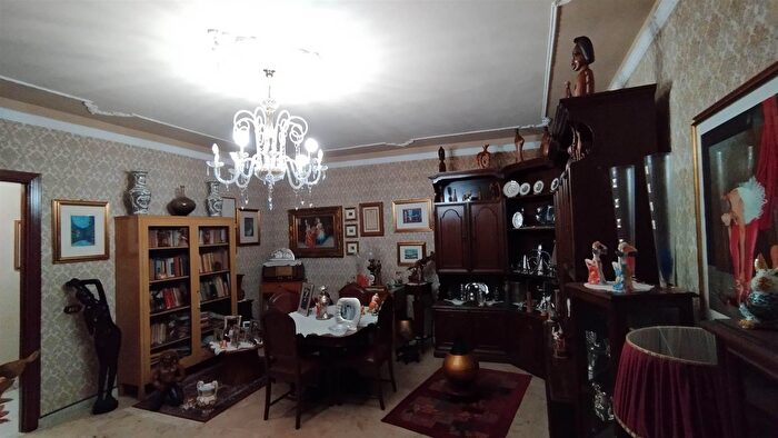 Appartamento trilocale in vendita in Licata