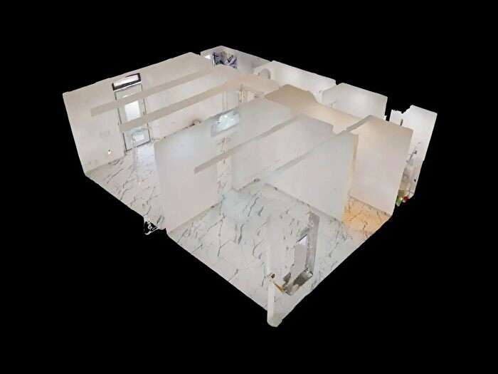 Appartamento bilocale in vendita in Via Bassa, Livorno