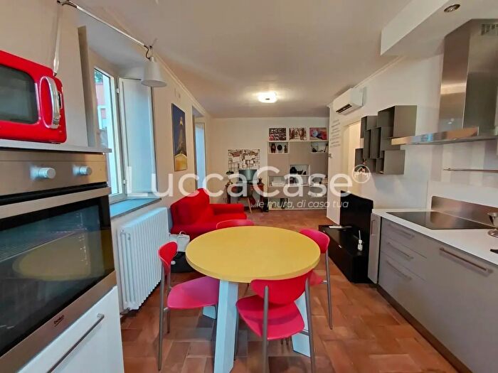 Appartamento bilocale in vendita in Lucca