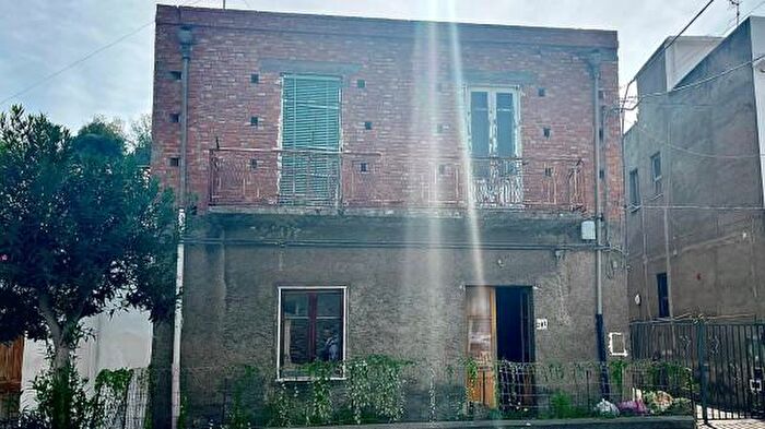 Casa con 6 locali in vendita in Via Nazionale San Biagio, Terme Vigliatore