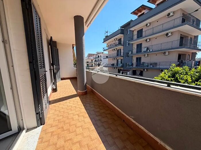 Appartamento trilocale in vendita in Via Pietro Mascagni, Mugnano Di Napoli