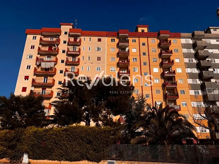 Appartamento trilocale in vendita in Via Trabaccolanti, Bari