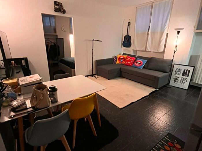 Appartamento bilocale in affitto in via VIA CAMINADELLA, SantAmbrogio, Milano