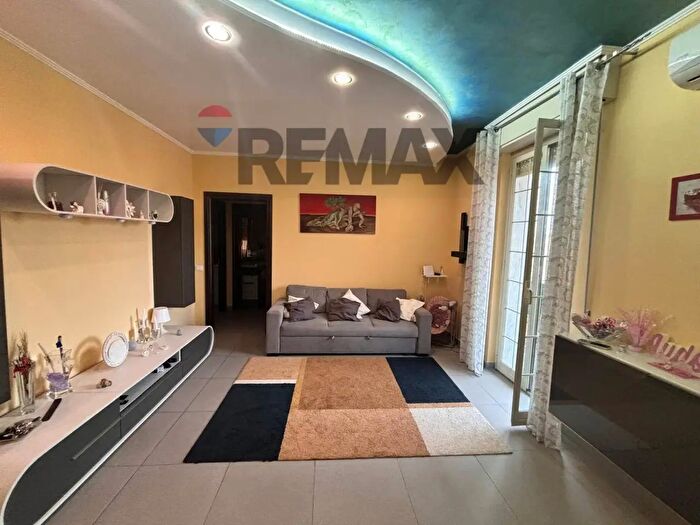 Appartamento quadrilocale in vendita in Via Marco Costanzo, Siracusa