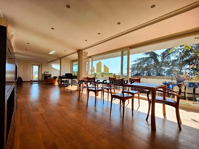 Appartamento trilocale in affitto in Via dei Colli della Farnesina Roma, Roma