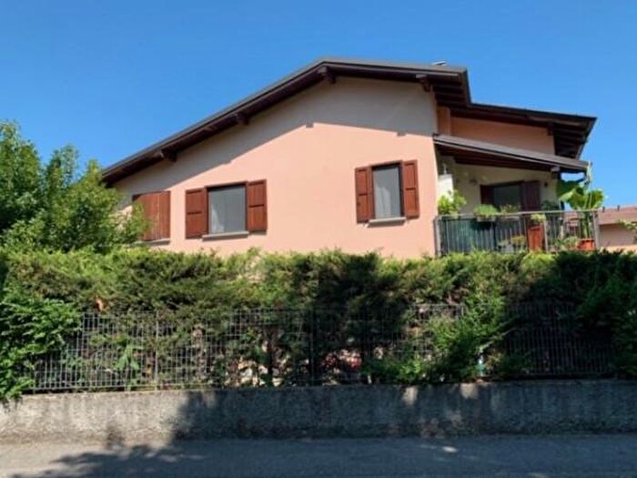 Appartamento bilocale in vendita in Via del Pilastrello San Co, San Colombano Al Lambro