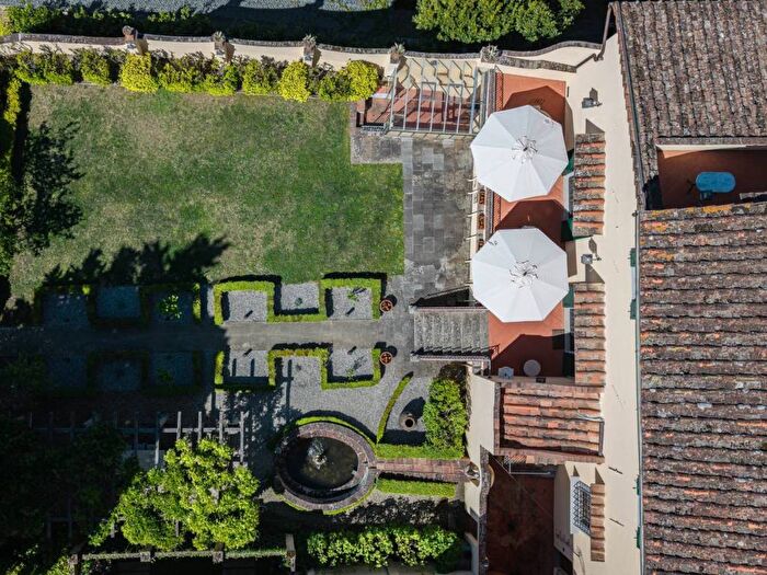 Casa con 6 locali in affitto in Erta Canina, Michelangelo Poggio Imperiale, Firenze