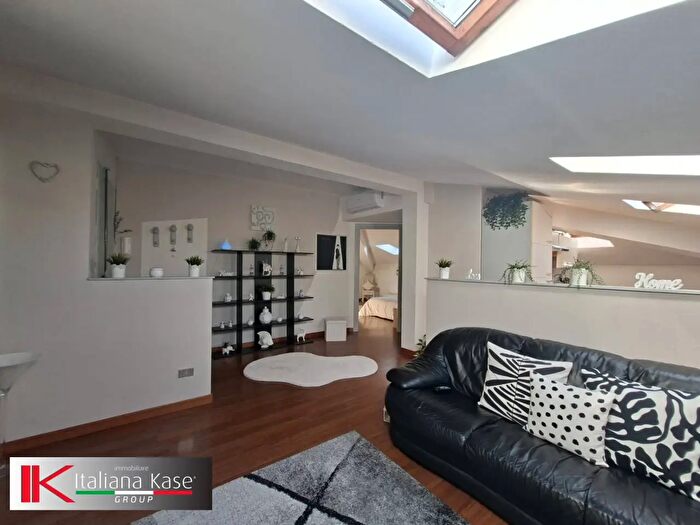 Appartamento trilocale in affitto in Viale Europa, Mazze