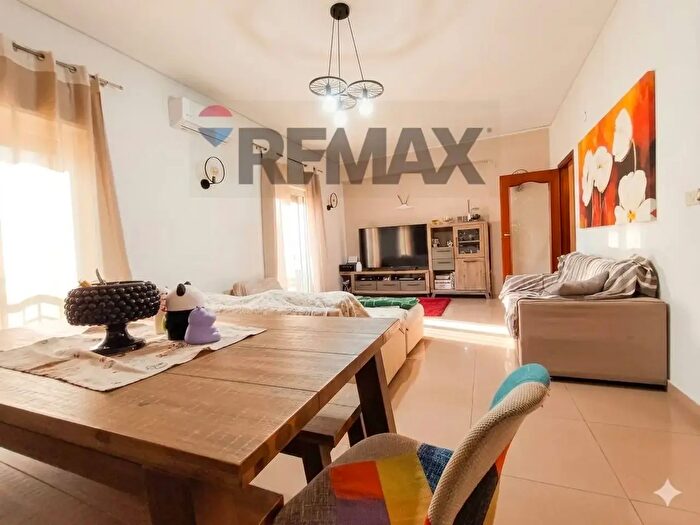 Appartamento con 7 locali in vendita in Via Filippo Brunelleschi, Palermo