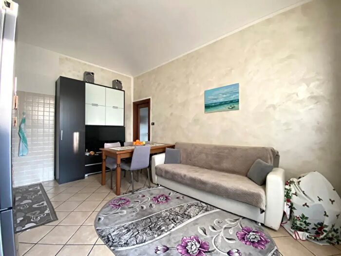 Appartamento con 5 locali in vendita in Via Sestriere, Moncalieri