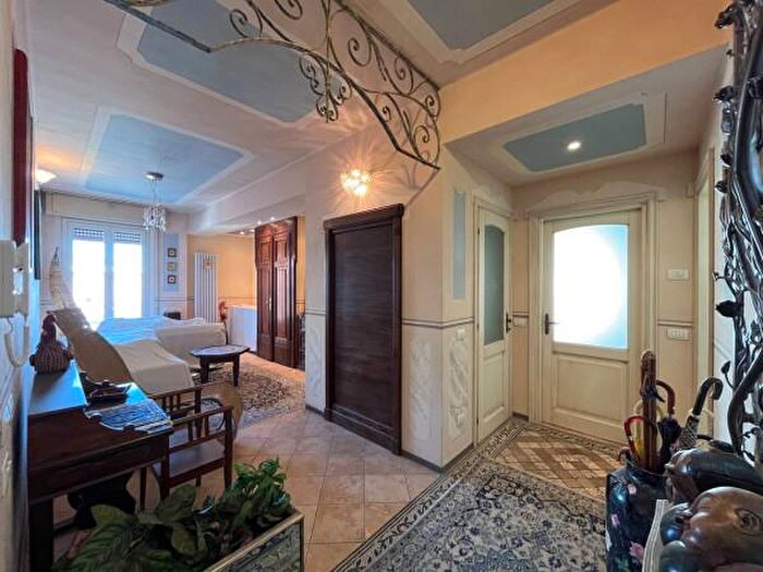 Appartamento trilocale in vendita in Piazza Giuseppe Garibaldi, Fidenza