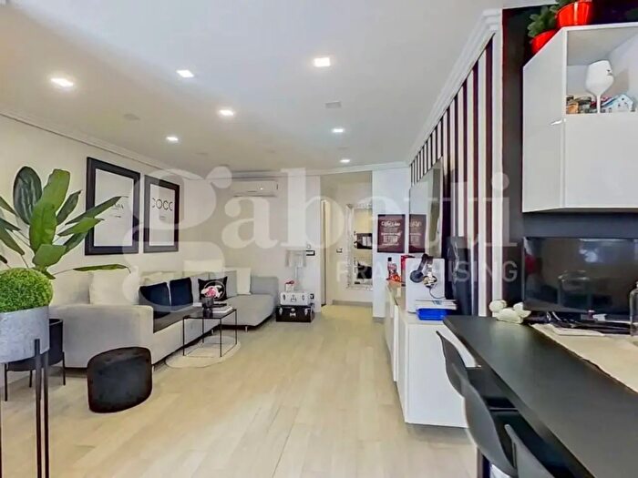 Appartamento bilocale in vendita in Via Sarsina, Roma