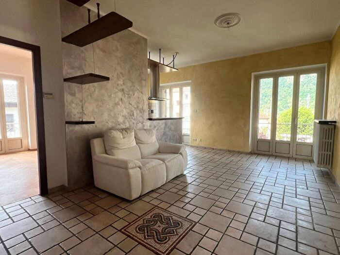 Appartamento quadrilocale in vendita in Via Riccardo Micca, Villar Perosa