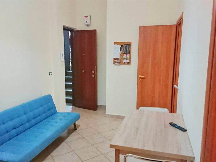 Appartamento trilocale in affitto in Corso tukory, Oreto Perez, Palermo