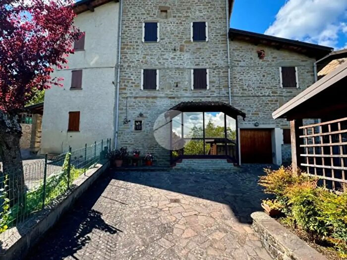 Casa trilocale in vendita in Str Pineta, Neviano Degli Arduini