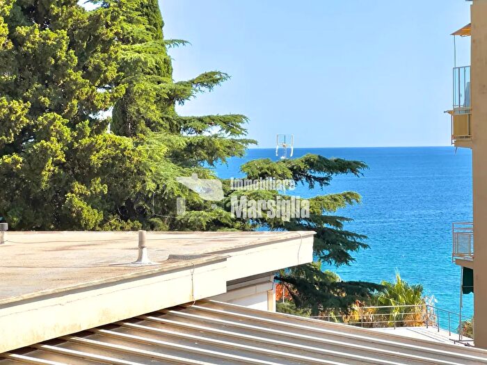 Appartamento trilocale in vendita in Via Padre Semeria, Sanremo