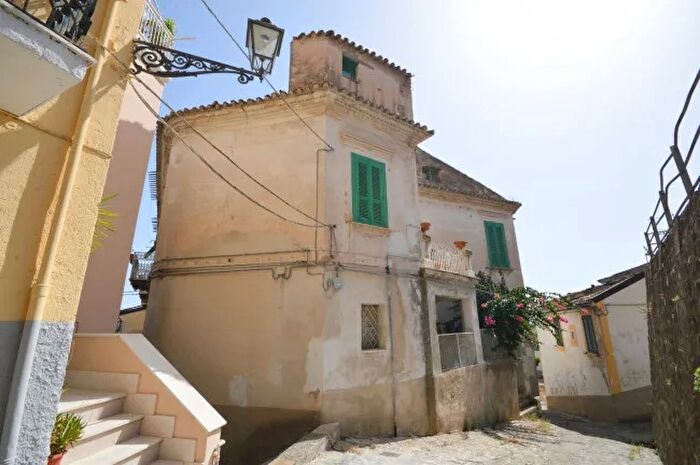 Casa quadrilocale in vendita in CoriglianoRossano Via Interzati, CoriglianoRossano