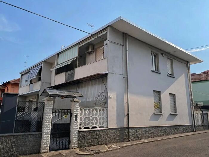 Appartamento quadrilocale in vendita in Via Puccini, Collegno