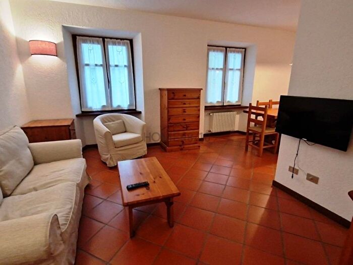 Appartamento bilocale in affitto in Via Roma, Centro, Courmayeur