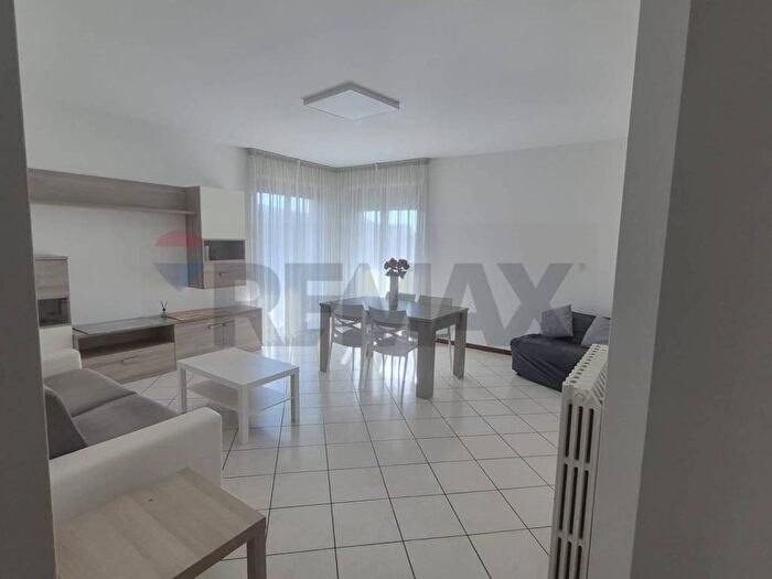 Appartamento trilocale in affitto in Via Gozzano, SantEdoardo, Busto Arsizio