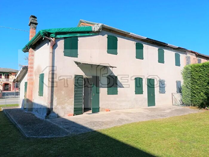 Casa quadrilocale in vendita in Via Pascoli, Vigonovo
