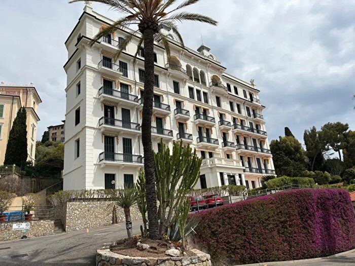Appartamento bilocale in vendita in Via Romana Int, Bordighera