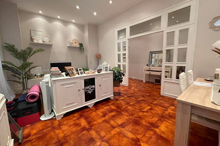 Appartamento con 5 locali in vendita in Viale Italia, La Spezia