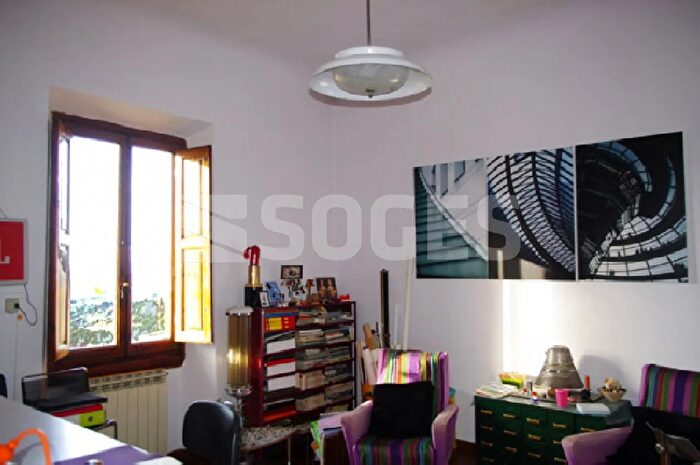 Casa con 5 locali in vendita in Via Vittorio Veneto, Rignano SullArno