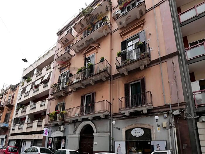 Appartamento quadrilocale in vendita in Via Napoli, Bari