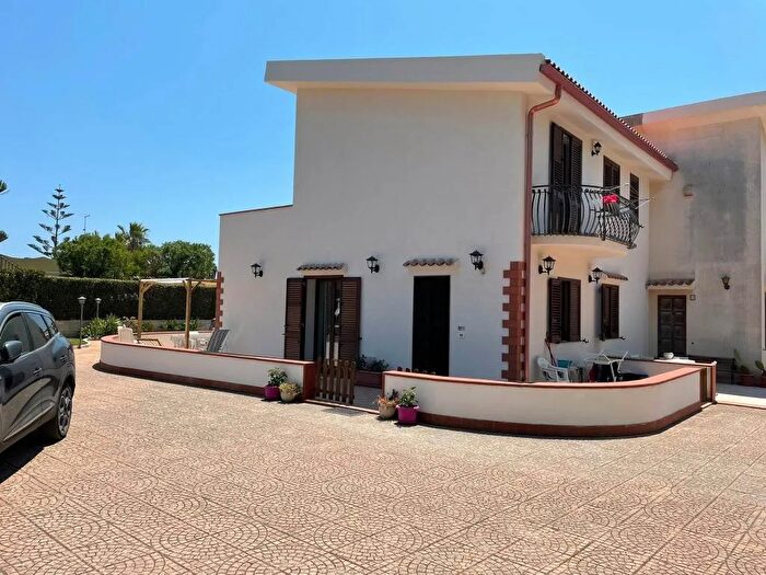 Casa quadrilocale in affitto in Siracusa