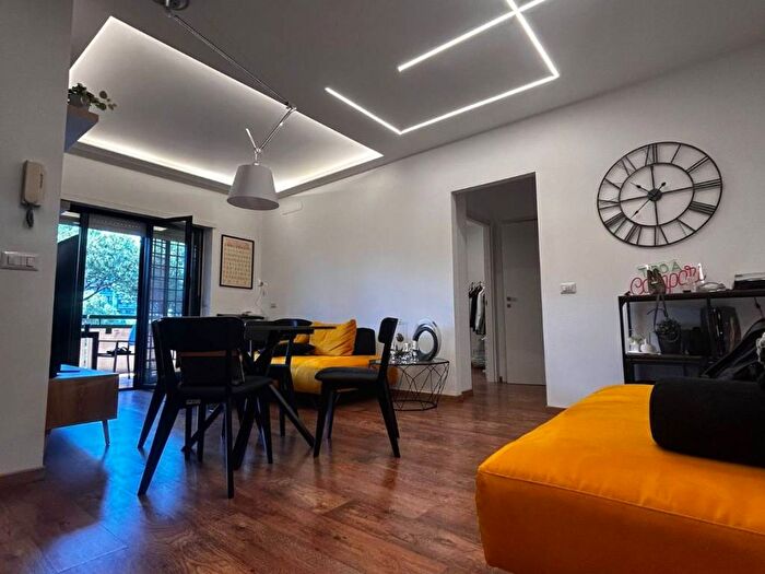 Appartamento bilocale in affitto in Via Francesco Gentile, Cinecittà, Roma