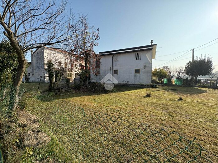 Casa con 5 locali in vendita in Via Busiago, Vigodarzere