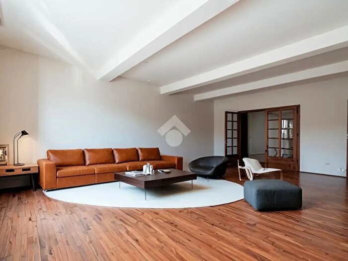 Appartamento con 5 locali in vendita in Corso Umberto I, San Martino In Rio