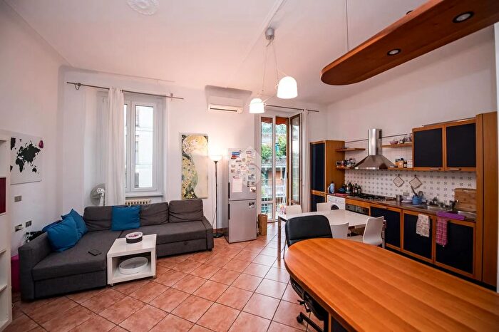 Appartamento trilocale in vendita in Corso Luigi Manusardi, Milano