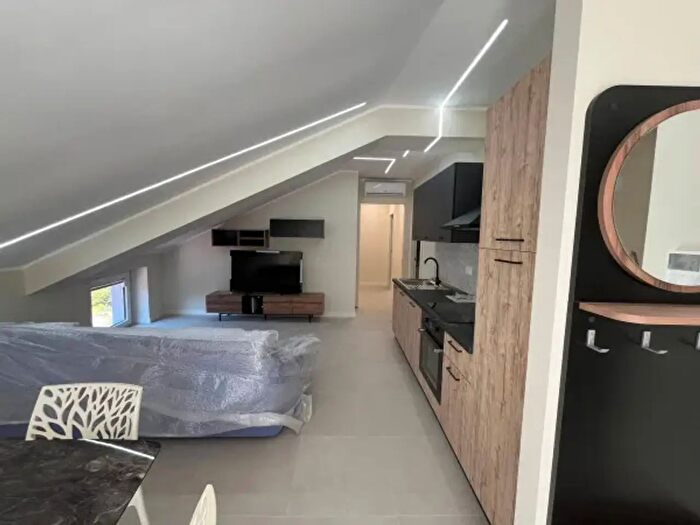 Casa bilocale in affitto in Viale Lucrezia della Valle, Catanzaro