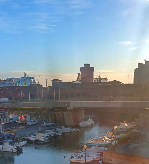 Appartamento trilocale in vendita in Livorno, Livorno