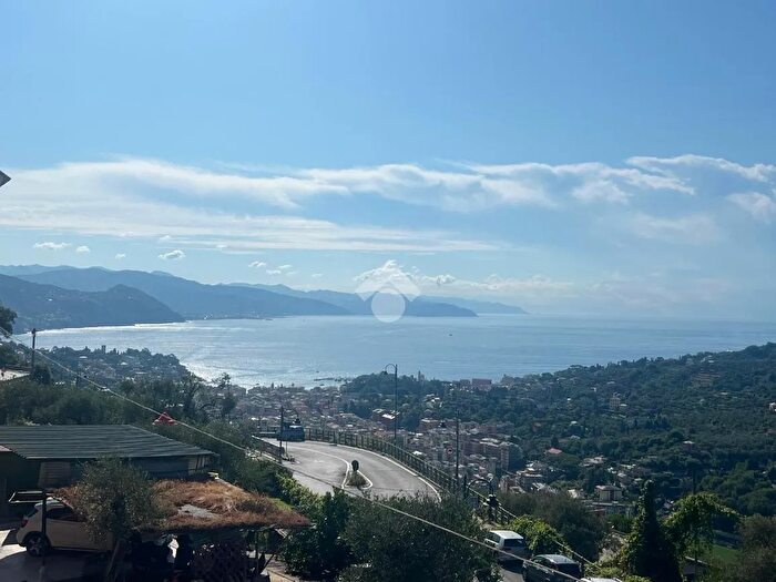 Appartamento quadrilocale in vendita in Via S Gioacchino, Santa Margherita Ligure