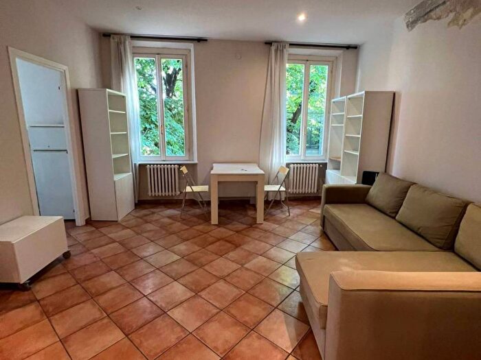 Appartamento bilocale in affitto in Via Toschi, Centro Storico, Reggio Emilia