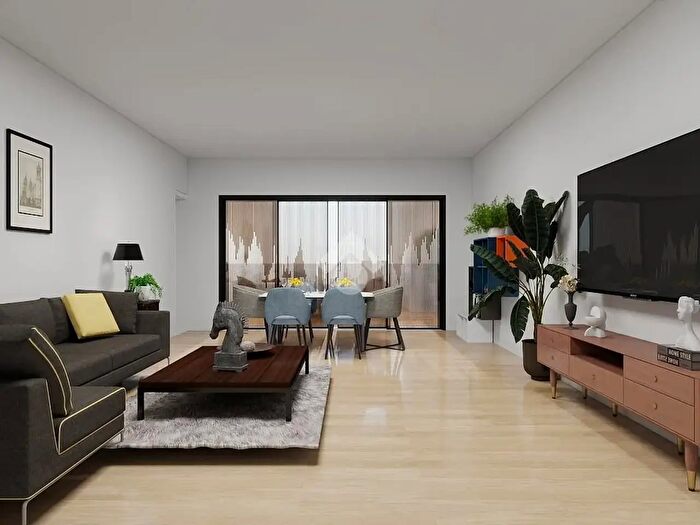 Appartamento quadrilocale in vendita in Viale Silvano Mario Zini, Reggio Emilia