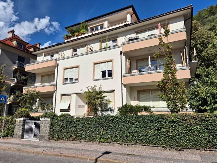 Appartamento quadrilocale in affitto in Via Galilei, Centro, Merano