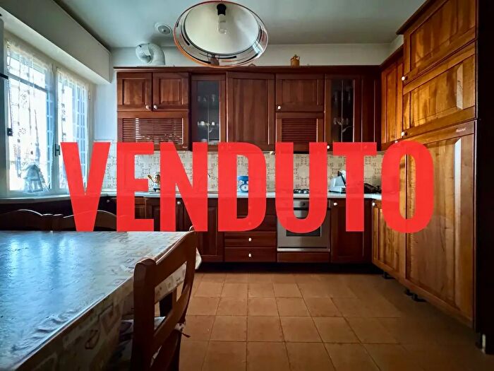 Appartamento trilocale in vendita in Via Cabina, Ciserano