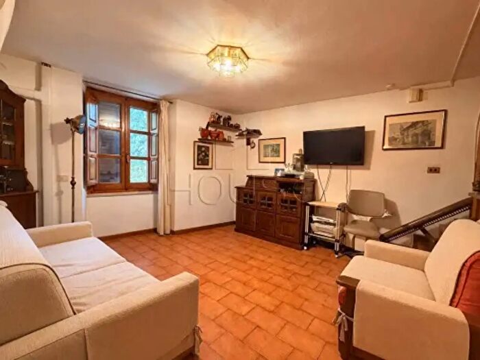 Casa quadrilocale in vendita in Via Santa Maria delle Grazie Snc, Arezzo