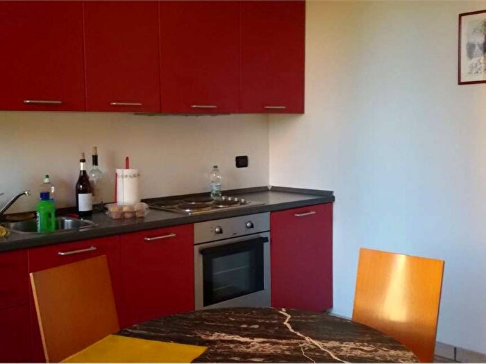 Appartamento monolocale in affitto in via risorgimento, Centro, Sesto Calende