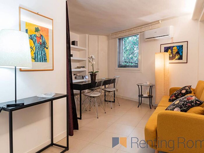 Appartamento bilocale in affitto in Via di Trasone, Africano Villa Chigi, Roma