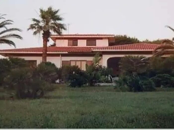 Casa con 8 locali in vendita in Via California, Mazara Del Vallo