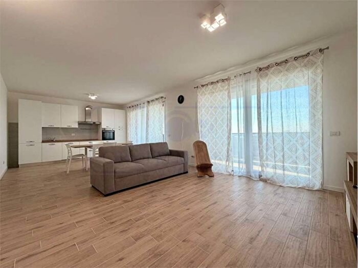 Appartamento trilocale in affitto in Via Giorgio La Pira, Castellazzo Ospiate, Bollate