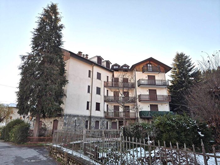 Appartamento bilocale in affitto in Frazione Casanova, Casanova, Rovegno