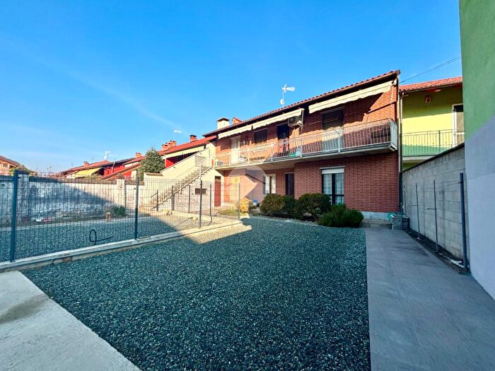 Appartamento quadrilocale in vendita in Via Trento, Castagnole Piemonte