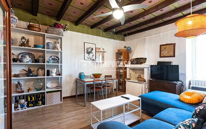 Appartamento bilocale in vendita in Via Vittorio Veneto, Molteno