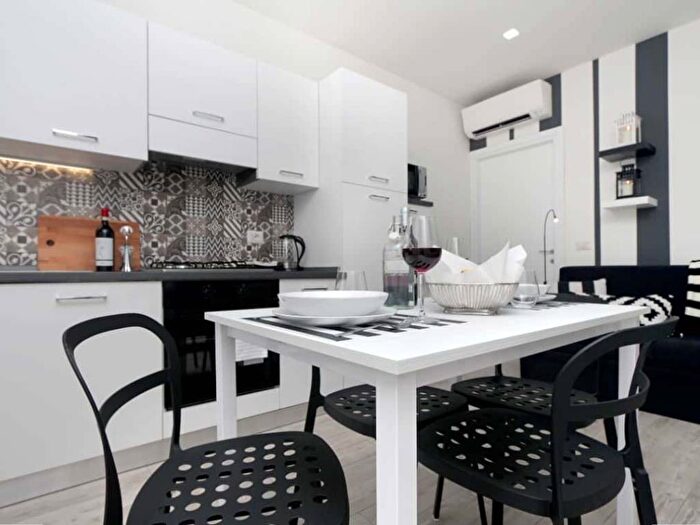 Appartamento bilocale in affitto in Via Luigi Pasteur, Pasteur, Milano